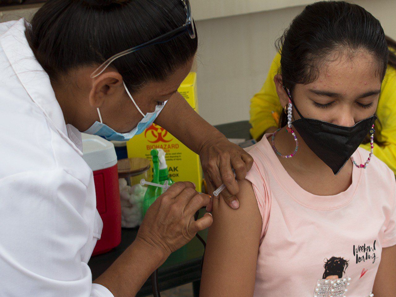 Alcaldía de Maracaibo despliega jornadas integrales en mercados municipales (2)