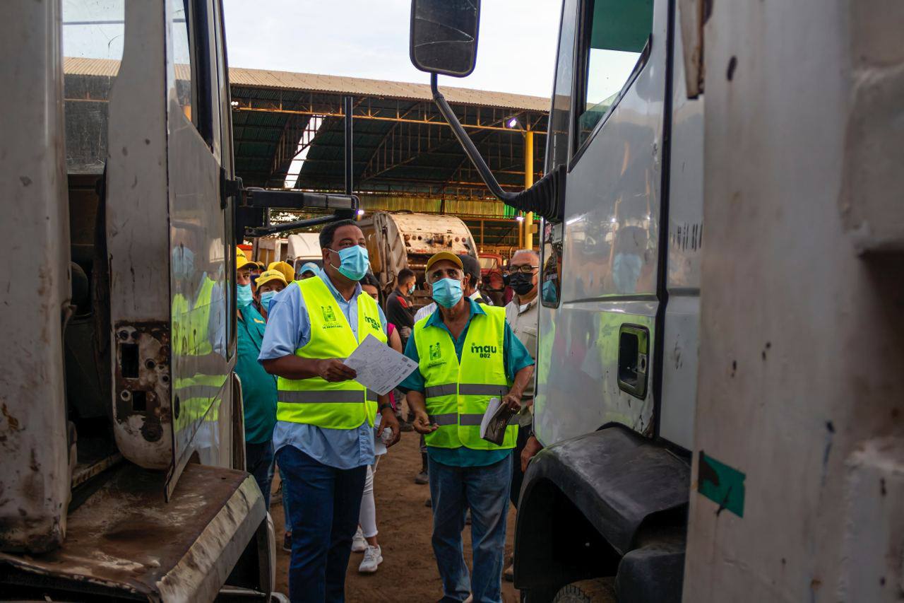 Alcalde Ramírez “Todos los días nos levantamos trabajando en resolver los problemas de nuestra gente” (1) Alcalde Ramírez asigna rutas del IMAU Y IMA