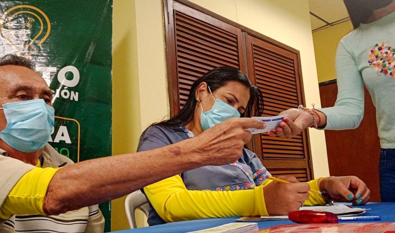 Terminal de pasajeros de Maracaibo exigirá carnet de vacunación covid-19 a sus usuarios Carnet de vacunación COVID-19 es el nuevo requisito para viajar