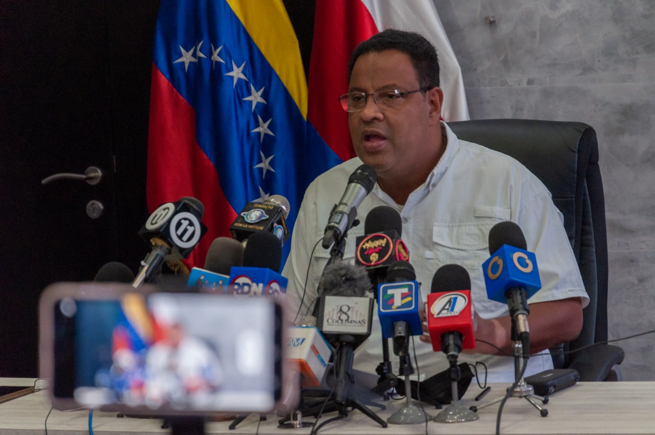 Rafael Ramírez Colina “A partir de la próxima semana reorganizaremos las rutas y paradas del transporte público de la ciudad” (1) Alcaldía de Maracaibo reorganizará transporte público en Maracaibo