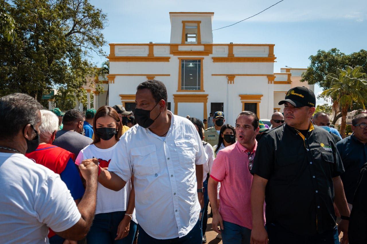 Alcaldía de Maracaibo en honor al Día de las Madres entregó rehabilitado el cementerio Corazón de Jesús (5) Alcalde de Maracaibo