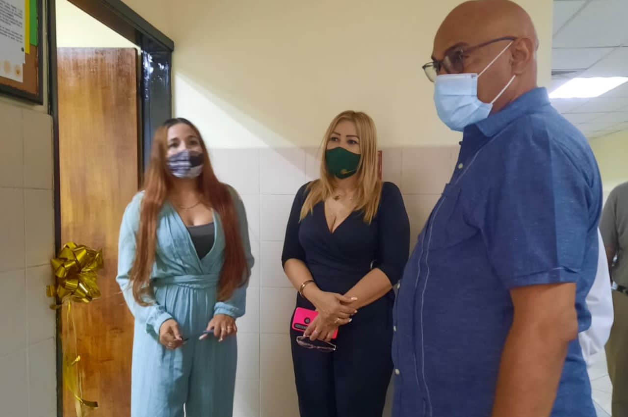 Unidad de Registro Civil (1) Personal de la Alcaldía reinauguran la unidad de Registro Civil