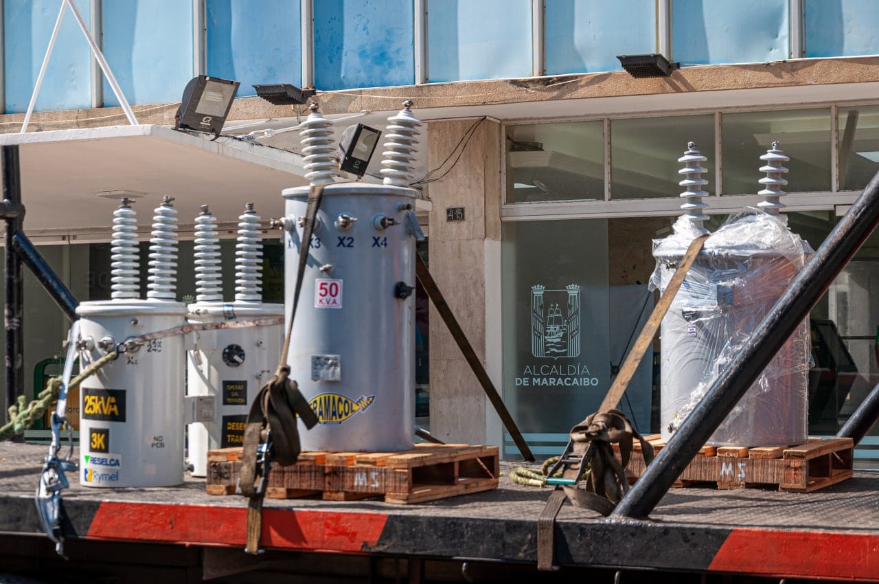 Alcaldía beneficia a más de 36 familias con donación de Transformadores (11) Alcaldía de Maracaibo benefició a más de 36 familias, con entrega simultánea de Transformadores