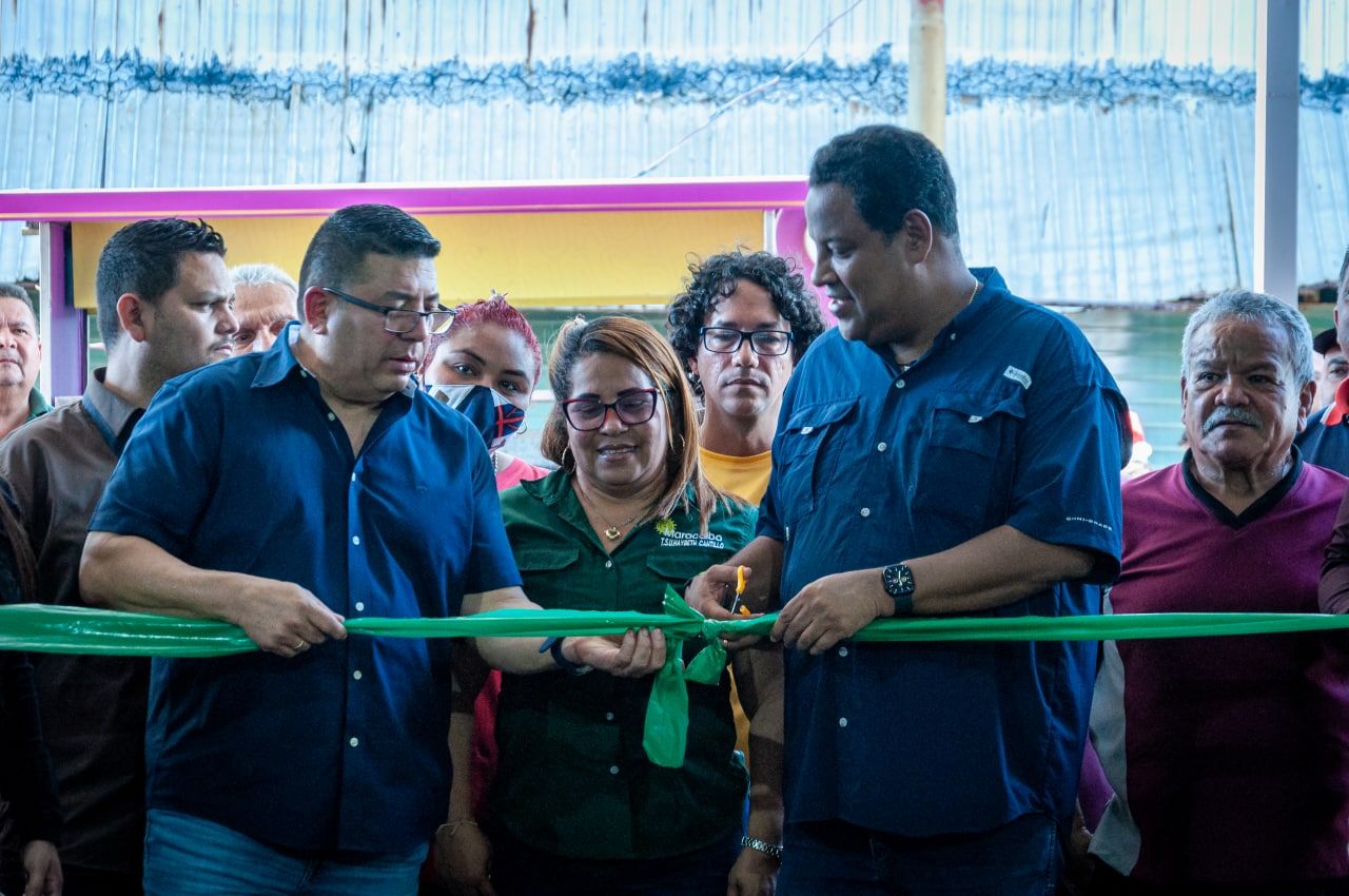 Alcaldía de Maracaibo invita a la ExpoNavidad en Grano de Oro (1) Alcaldía de Maracaibo invita a la ExpoNavidad en Grano de Oro