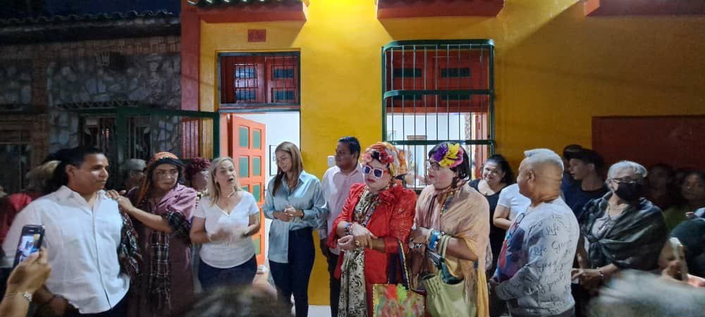 Alcaldía entregó renovada casa de las Señoras de Maracaibo (1)