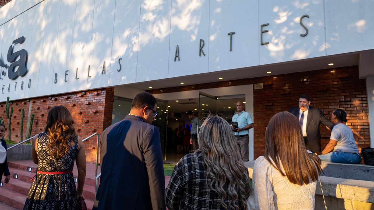 Alcaldía otorgó Orden San Sebastián a Centro Bellas Artes (2)