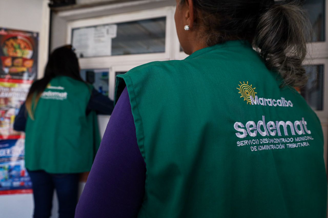 Arranca jornada de notificación de cobro de impuestos Maracaibo (8)