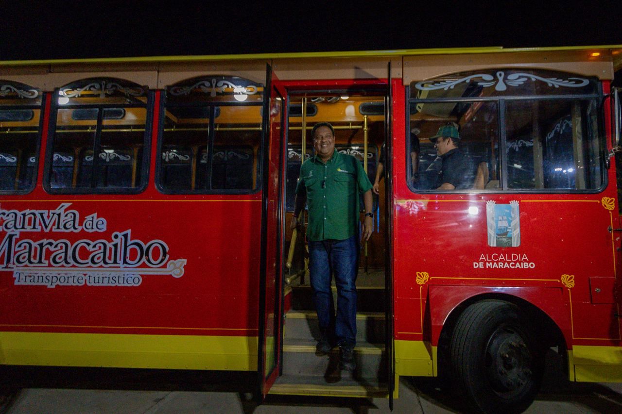 Rafael Ramírez Colina “Para el día de las Madres tendremos el segundo vagón del Tranvía de Maracaibo” (3)