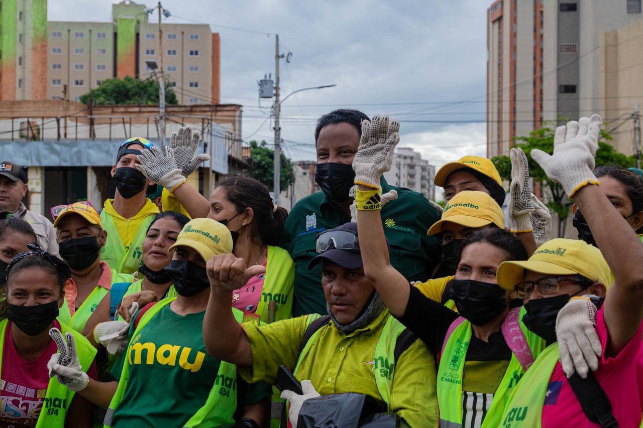 servidores publicos alcanzan sueños (4)