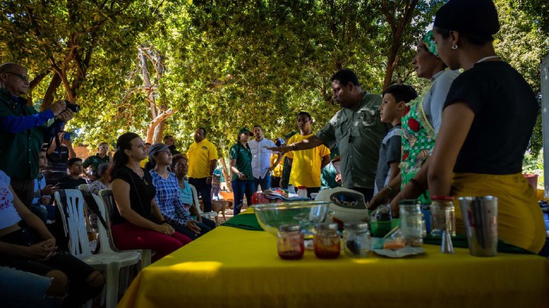 El Valle y Las Trinitarias reciben ola de soluciones en Maracaibo (1)