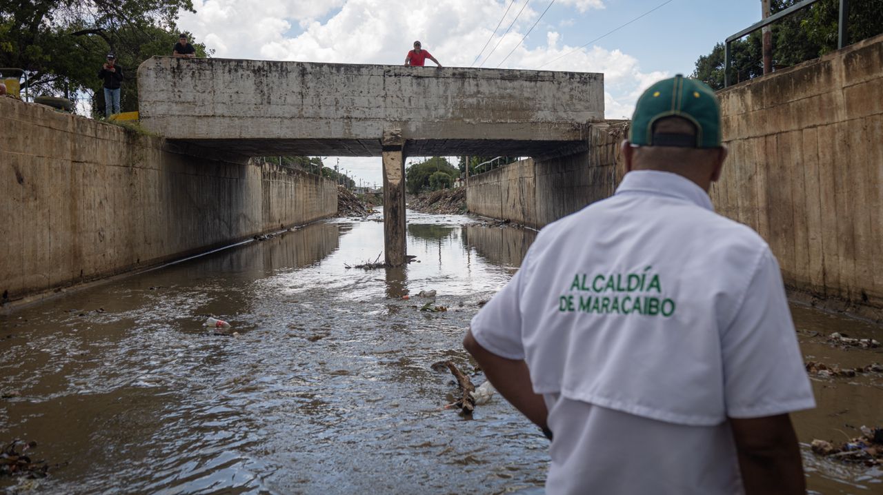 Saneados al 100% en Maracaibo los primeros siete cauces con el Plan de Limpieza de Cañadas 2023 (5)