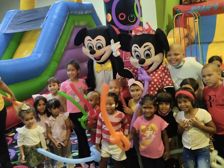 Tranvía y Soy una Mamá Integral llenaron de alegría a niños (4)