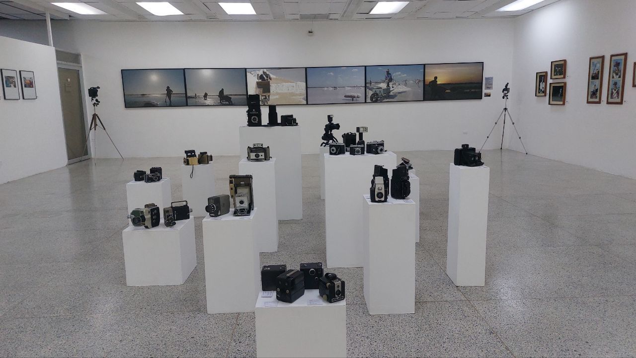 Alcaldía de Maracaibo inauguró la muestra Retrospectiva 80 Años del Círculo de Reporteros Gráficos (2)