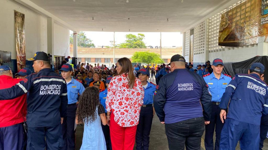 35 ascensos recibió la Brigada Infantil y Juvenil de Bomberos (4)