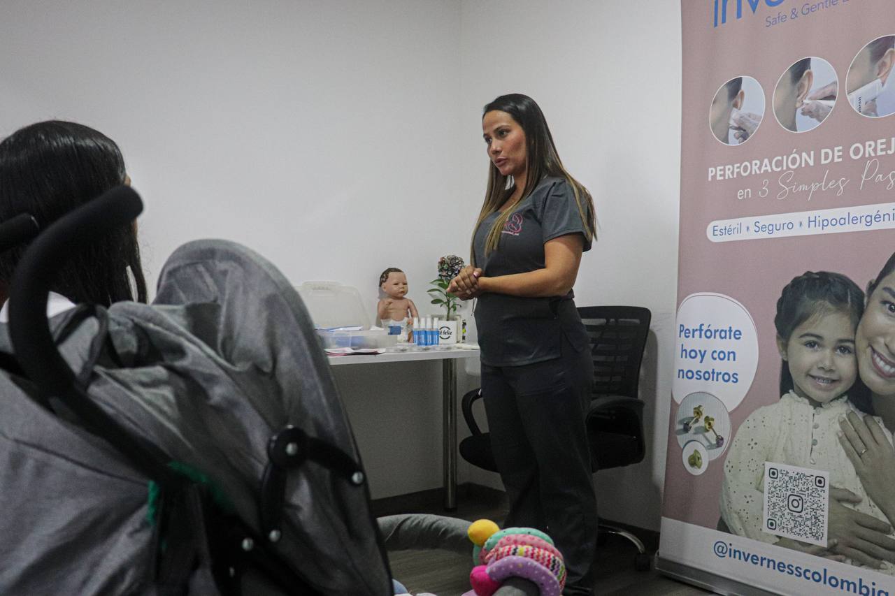 Alcaldía de Maracaibo dictó taller sobre lactancia materna exitosa junto a la especialista colombiana Yajaira Amaranto (3)