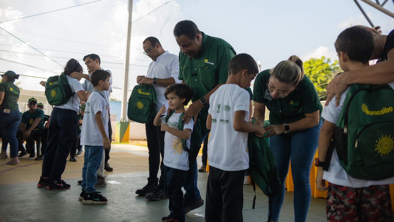 Escuelitas del Sol de la Alcaldía de Maracaibo llega a Cristo de Aranza (2)
