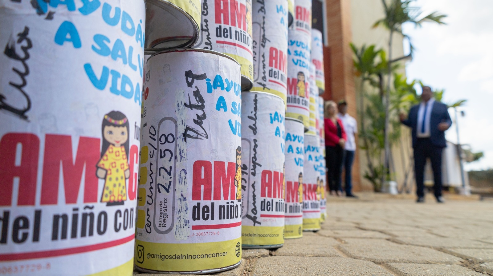 500 potes llenos del Telepotazo 2023 entregó la Alcaldía de Maracaibo a Fundanica (7)