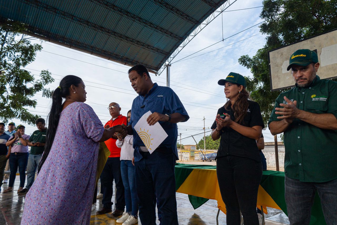 Alcaldía de Maracaibo supera su meta de 5000 mil nomenclaturas entregadas en 2023 (1)