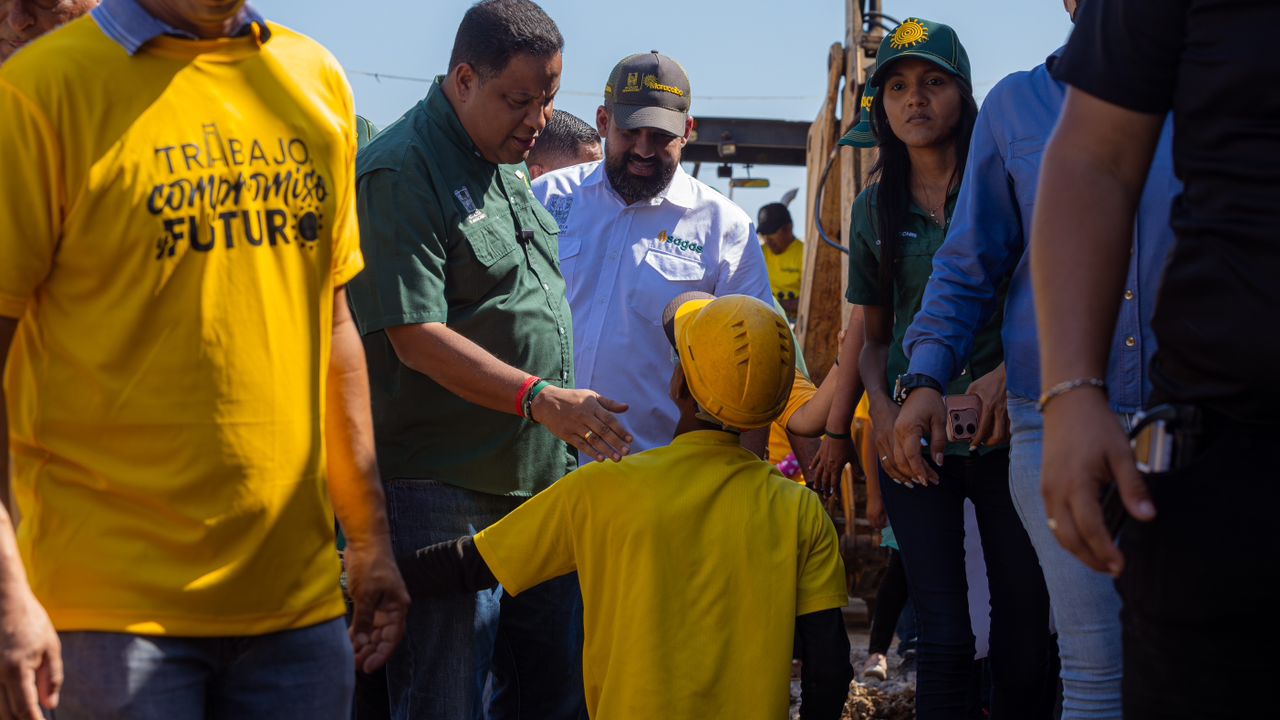 Alcaldía interviene tuberías para devolver el gas a Villa Centenario (3)
