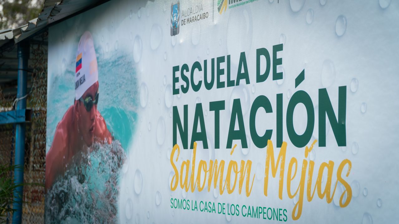 Alcaldía inaugura la primera Escuela Municipal de Natación en Maracaibo (7)