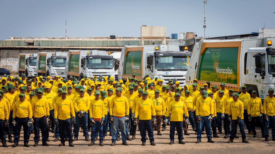 Imau aumenta a 56 camiones compactadores en Maracaibo (5)