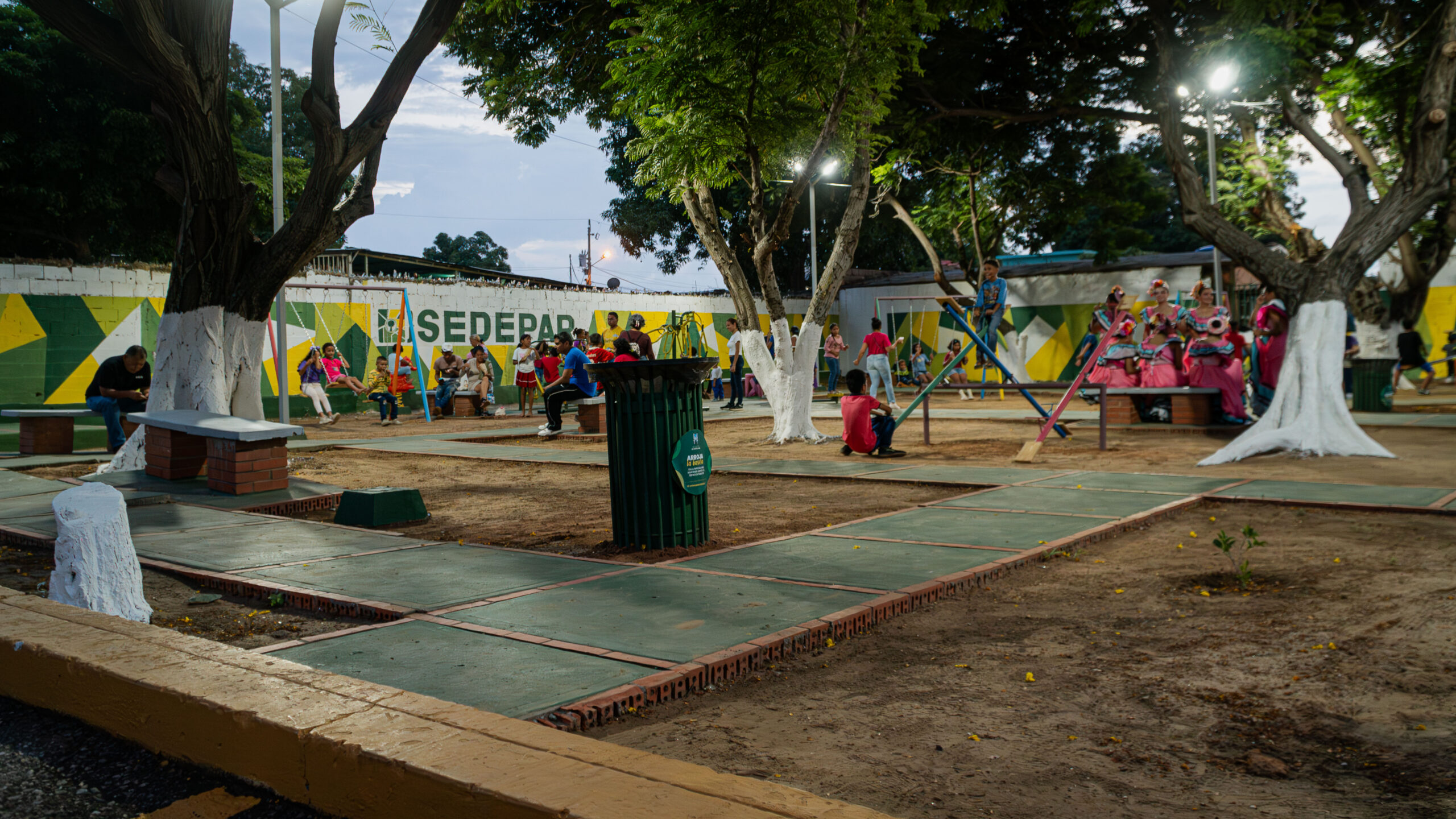 Alcaldía de Maracaibo rehabilitó la plaza Evelia de Pimentel (11)