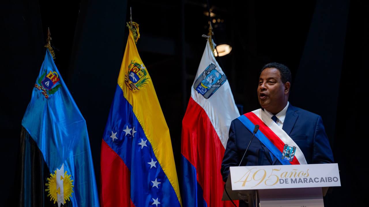 Rafael Ramírez Colina destaca la esperanza en discurso de los 495 años de Maracaibo (4)
