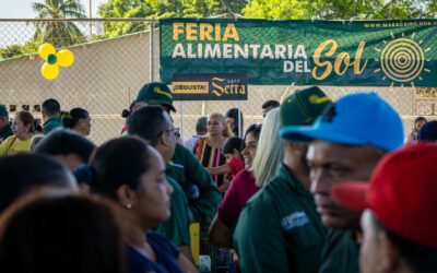 3.000 familias marabinas compran alimentos para la época decembrina, en el Hallacazo del Sol de 2024