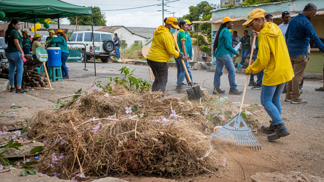 Avanza saneamiento de la cañada Morillo tramo La Negra inicia limpieza manual en el sector Paraíso (5)