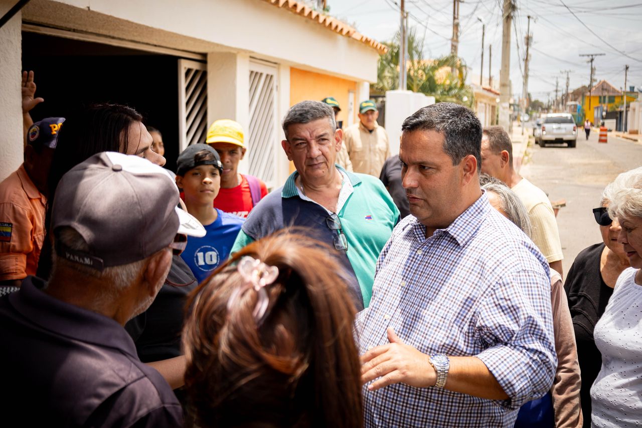 Plan Rápido de Bacheo 2025 llega a la calle Jugo después de más de 35 años sin asfaltado (1)