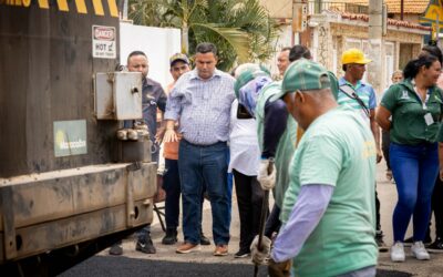 Plan Rápido de Bacheo 2025 llega a la calle Jugo después de más de 35 años sin asfaltado