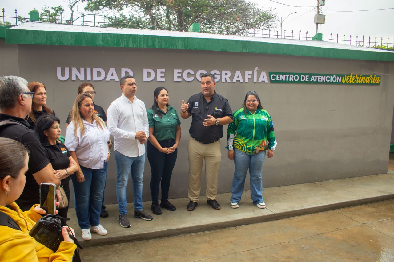 Alcaldía de Maracaibo inaugura unidad ecográfica para mascotas en el Centro de Atención Veterinaria (23)